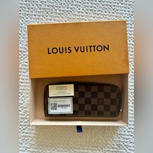 Authentic Louis Vuitton Clemence Wallet Rose Ballerine